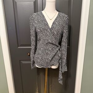 Talbots Black White Wrap Top Womens Small Long Sleeve V Neck